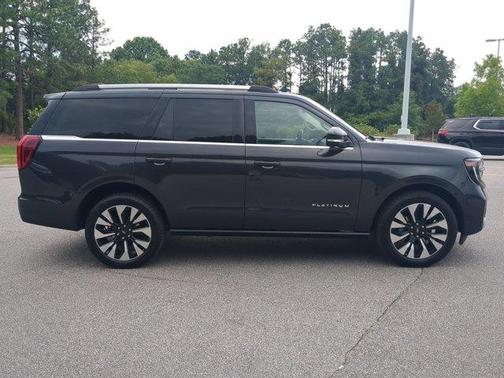 Gray Metallic 2025 Ford Expedition Platinum