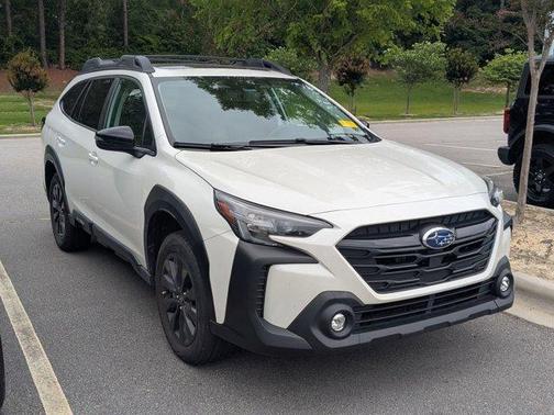 Crystal White Pearl 2024 Subaru Outback Onyx Edition