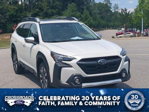 Crystal White Pearl 2023 Subaru Outback Touring XT