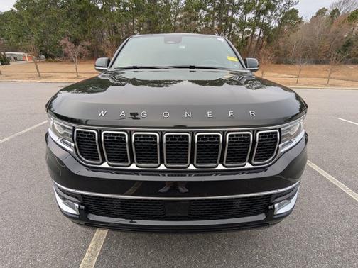 2024 Jeep Wagoneer BASE