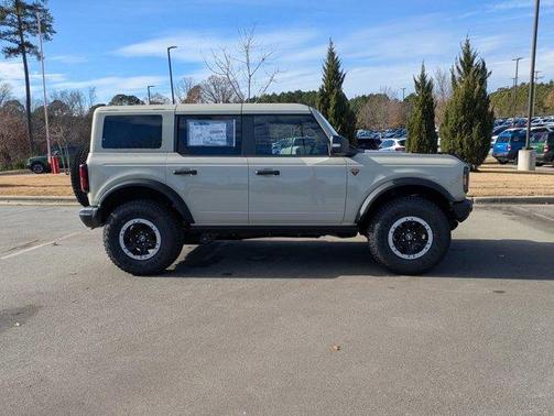 Beige 2025 Ford Bronco Badlands
