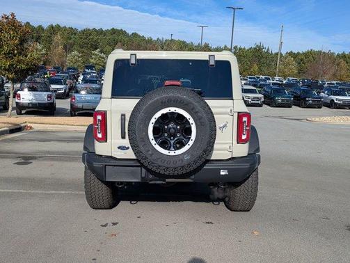 Beige 2025 Ford Bronco Badlands