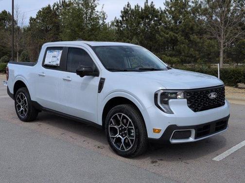White Metallic 2026 Ford Maverick Lariat