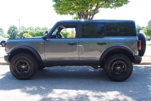 CARBONIZED GRAY METALLIC 2025 Ford Bronco BADLANDS