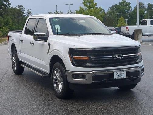 Oxford White 2026 Ford F-150 XLT