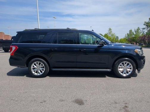 Blue Metallic 2021 Ford Expedition Max XLT