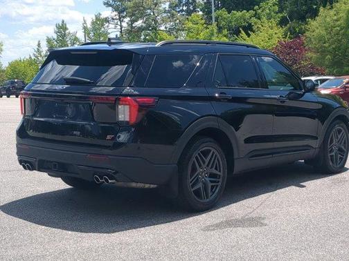 Black Metallic 2025 Ford Explorer ST