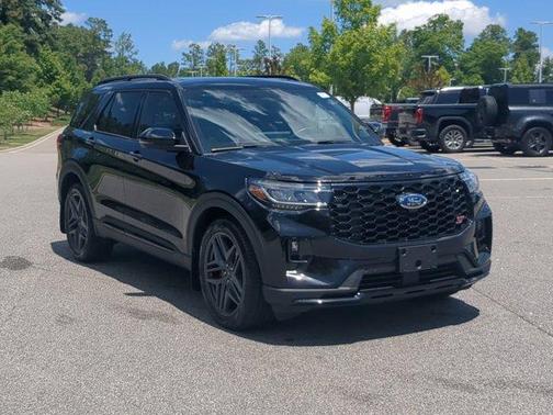 Black Metallic 2025 Ford Explorer ST