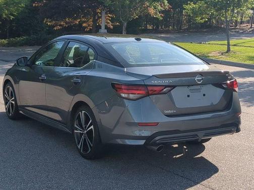 Gray 2022 Nissan Sentra SR