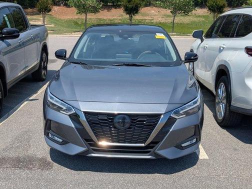Gray 2022 Nissan Sentra SR