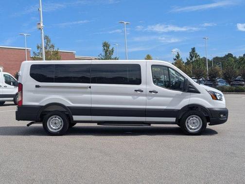 2025 Ford Transit-350 XL