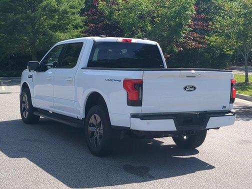 Oxford White 2024 Ford F-150 Lightning Flash
