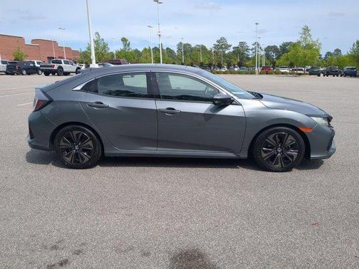 Polished Metal 2018 Honda Civic EX