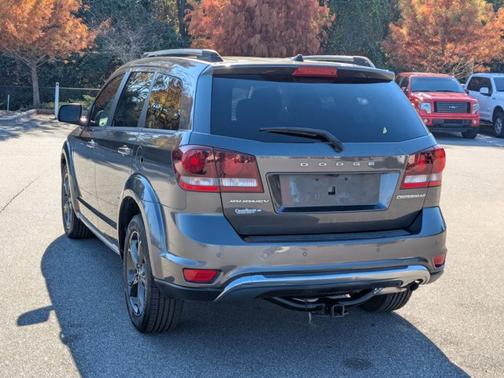 2020 Dodge Journey CROSSROAD