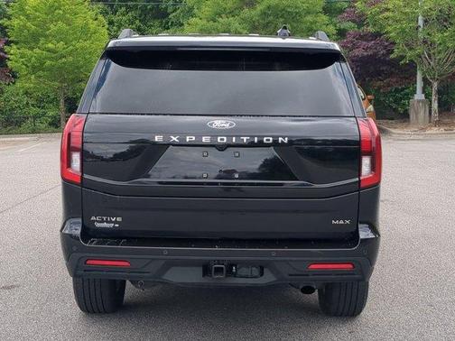 Black Metallic 2025 Ford Expedition Max Active