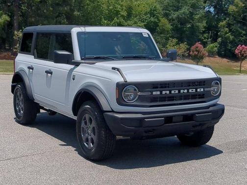 Oxford White 2026 Ford Bronco Big Bend