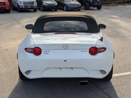 2021 Mazda MX-5 Miata SPORT
