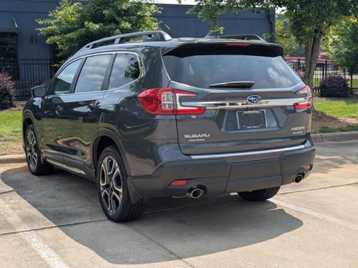 2023 Subaru Ascent LIMITED 8-PASSENGER