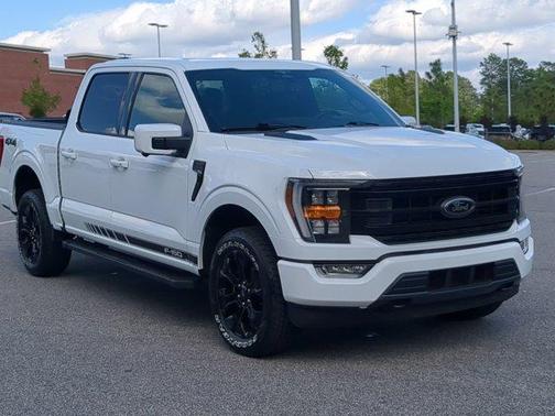 Oxford White 2023 Ford F-150 XLT
