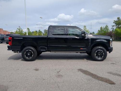 Black Metallic 2026 Ford F-350 Platinum