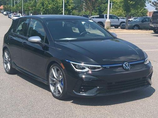 Mythos Black Metallic 2024 Volkswagen Golf R 2.0T