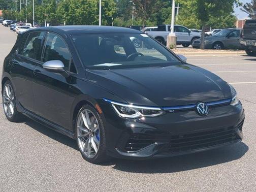 Mythos Black Metallic 2024 Volkswagen Golf R 2.0T