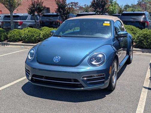 Deep Sea Teal w/ Beige Top 2018 Volkswagen Beetle 2.0T Coast