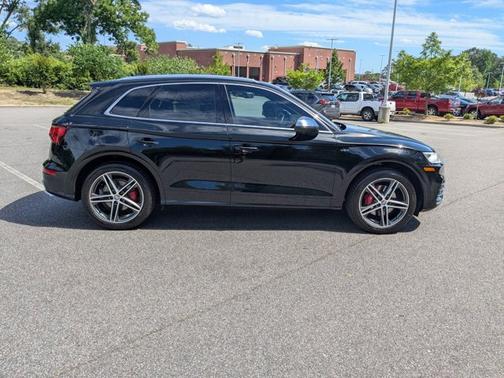 2018 Audi SQ5 3.0T QUATTRO PREMIUM PLUS