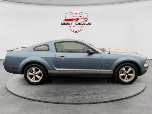 Blue 2007 Ford Mustang Deluxe