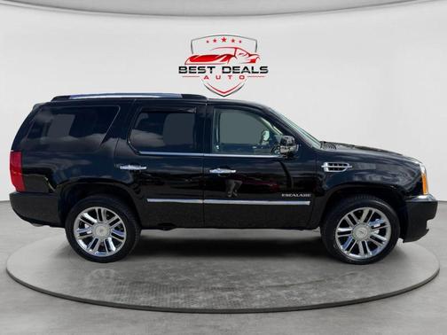2011 Cadillac Escalade Platinum Edition
