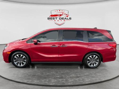 Radiant Red Metallic II 2023 Honda Odyssey EX-L
