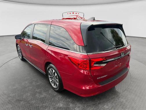 Radiant Red Metallic II 2023 Honda Odyssey EX-L