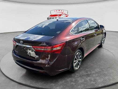 2016 Toyota Avalon Hybrid XLE Premium