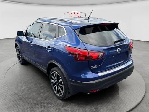 2018 Nissan Rogue Sport SL