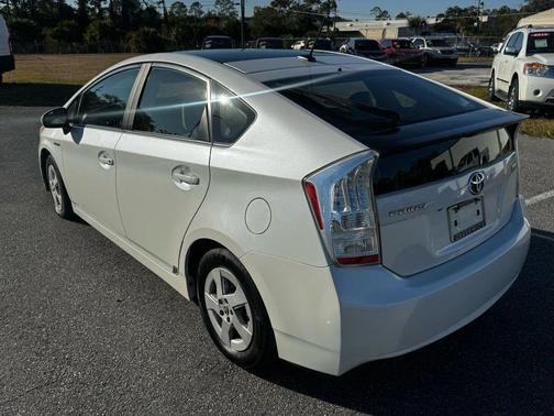 2010 Toyota Prius One