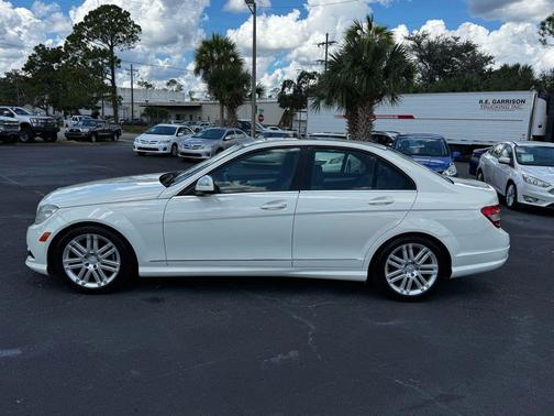2009 Mercedes-Benz C-Class Luxury