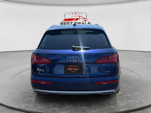 Blue 2019 Audi Q5 2.0T Premium Plus
