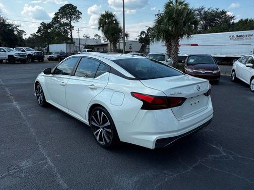 2019 Nissan Altima 2.5 SR