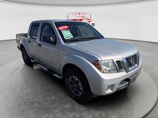 Brilliant Silver 2016 Nissan Frontier Desert Runner