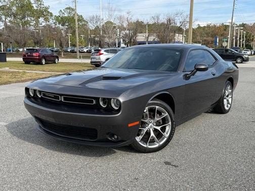 2020 Dodge Challenger SXT
