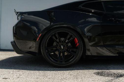 Black 2018 Chevrolet Camaro 1LT