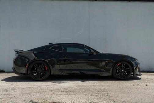 Black 2018 Chevrolet Camaro 1LT