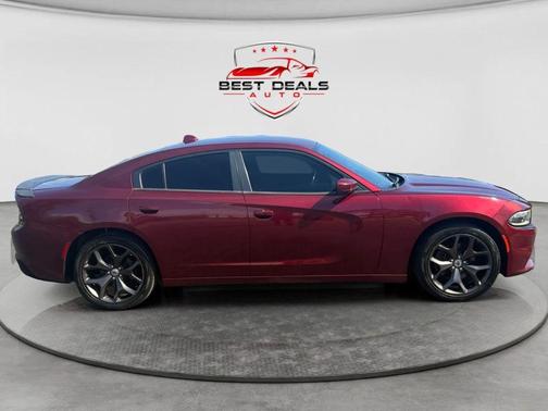 2017 Dodge Charger SXT