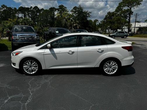 2018 Ford Focus Titanium