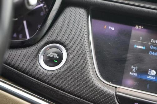 2017 Cadillac XT5 Base