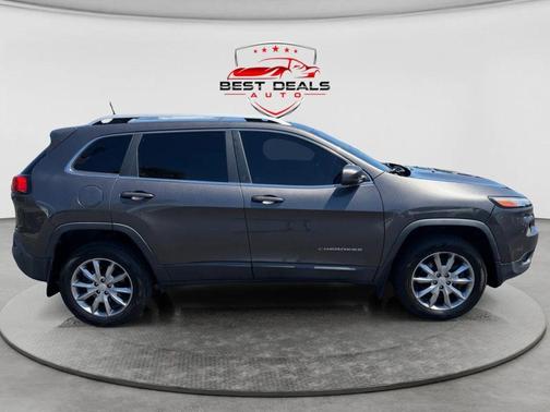 Granite Crystal Metallic Clearcoat 2018 Jeep Cherokee Limited