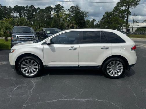 2011 Lincoln MKX Base