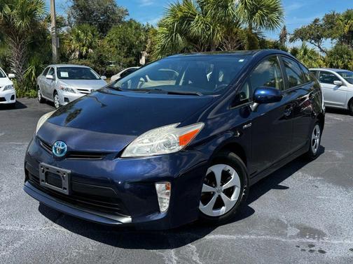 2015 Toyota Prius Five