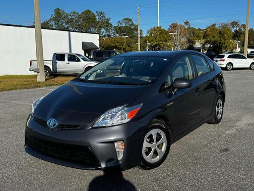 2014 Toyota Prius Two