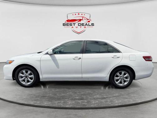 White 2011 Toyota Camry LE